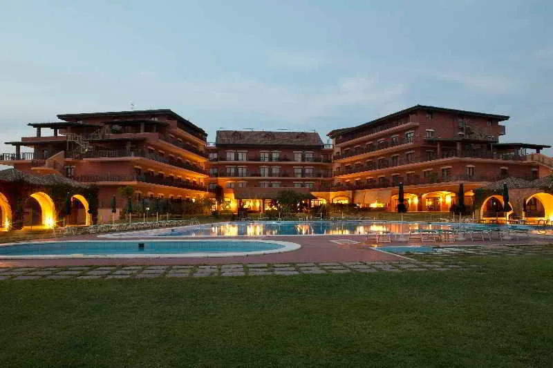 Pool, Resort Marina di Castello Golf & SPA, Naples