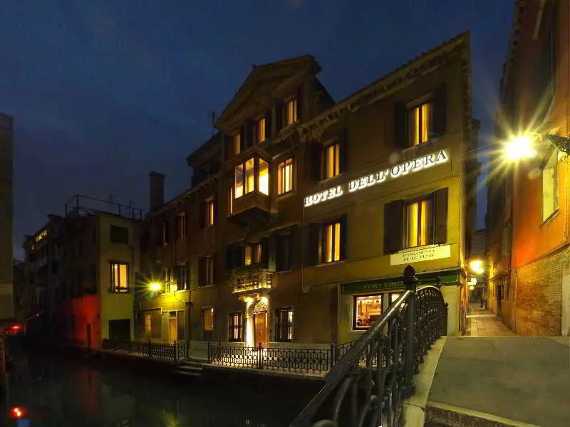 General view, dell'Opera, Venice