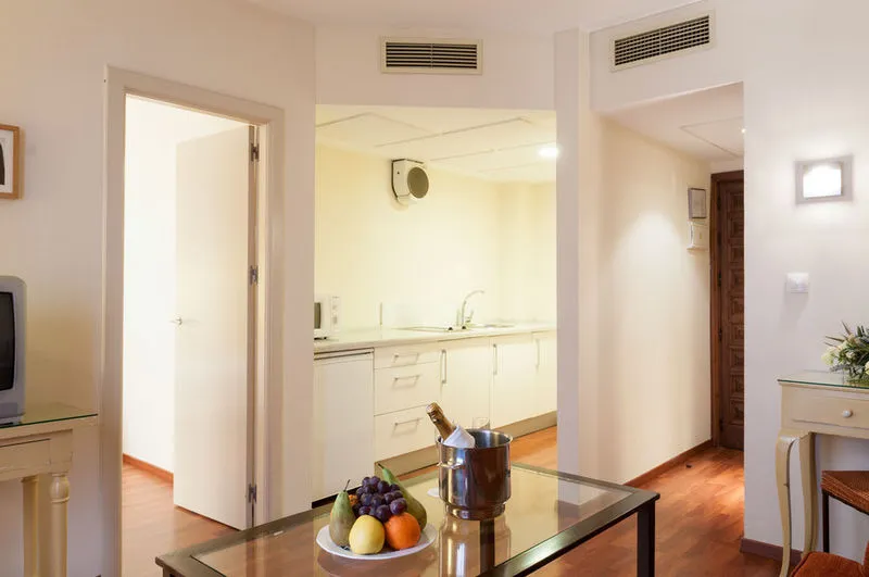 Room, Apartamentos Murillo, Seville