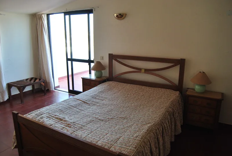 APARTMENT THREE BEDROOMS Room, Olhos Do Mar, Algarve