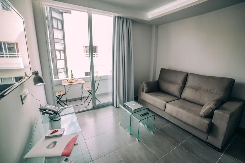 STUDIO WITH BALCONY Room, Mannix Urban Apartments, Gran Canaria