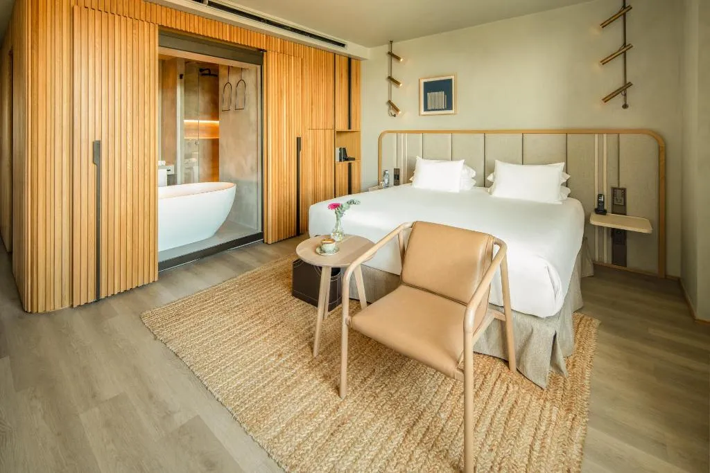 DOUBLE SINGLE USE PREMIUM SEA VIEW Room, Only YOU Hotel Málaga, Costa Del Sol