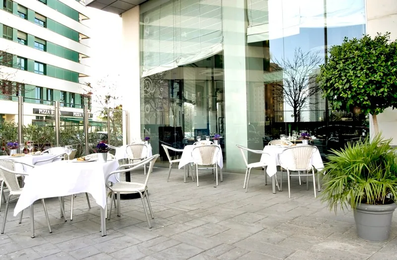 General view, Alameda Plaza, Valencia