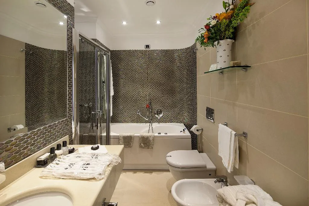 DOUBLE SUPERIOR Room, Punta Molino Beach Resort & SPA, Naples