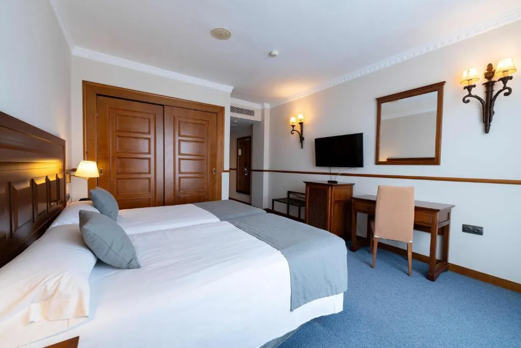 DOUBLE SINGLE USE STANDARD Room, Silken Antequera Hills, Andalucia
