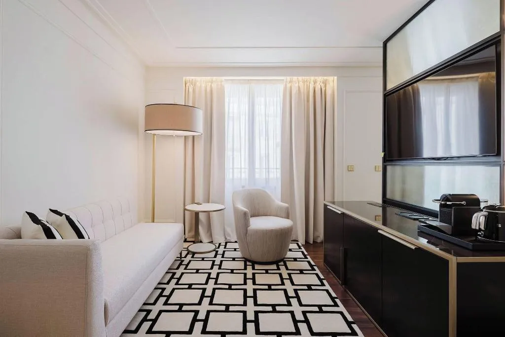 Room, Lisbon Chiado Hotel & Spa, Lisbon