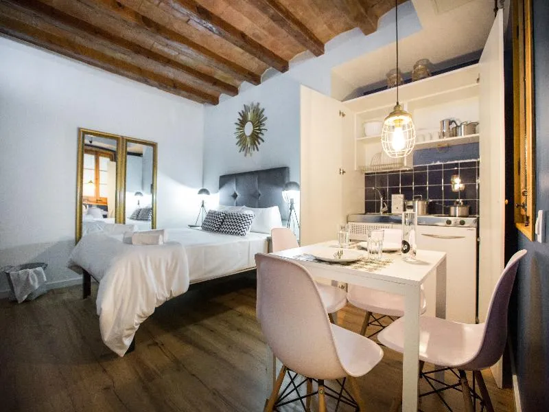 STUDIO INNER Room, En Ferran by The Streets, Barcelona