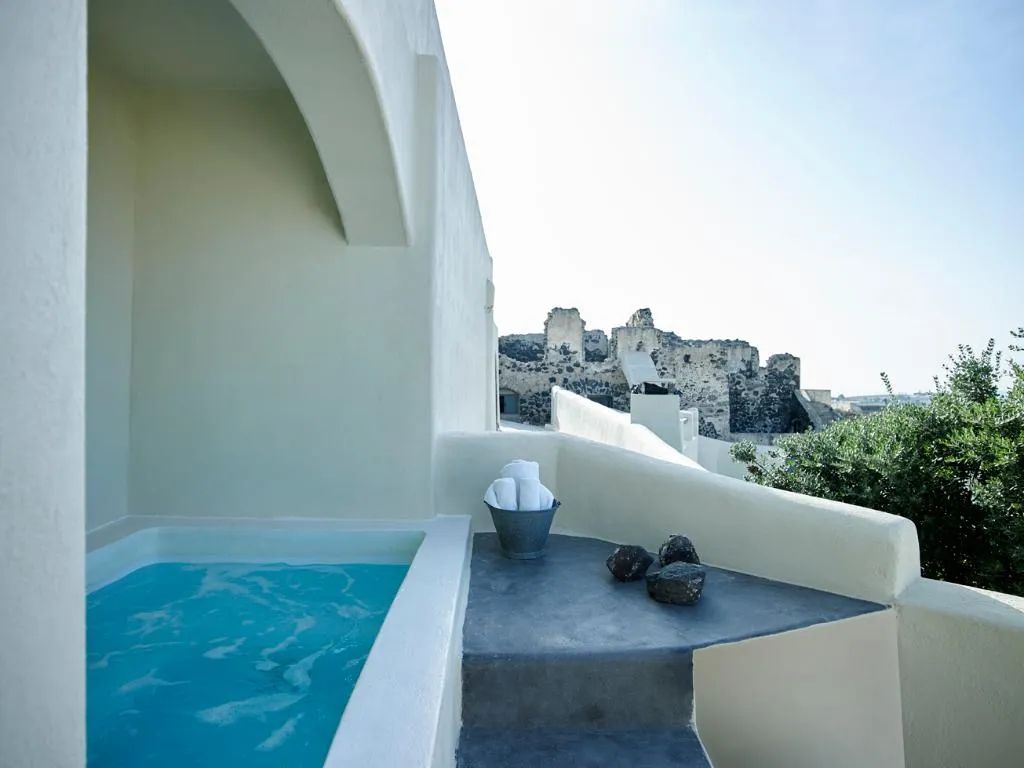 SUITE HONEYMOON Room, Zannos Melathron Hotel By Omilos Hotels, Santorini