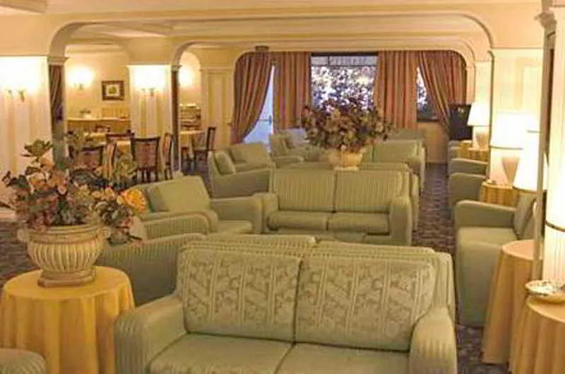 Lobby, Martini, Olbia