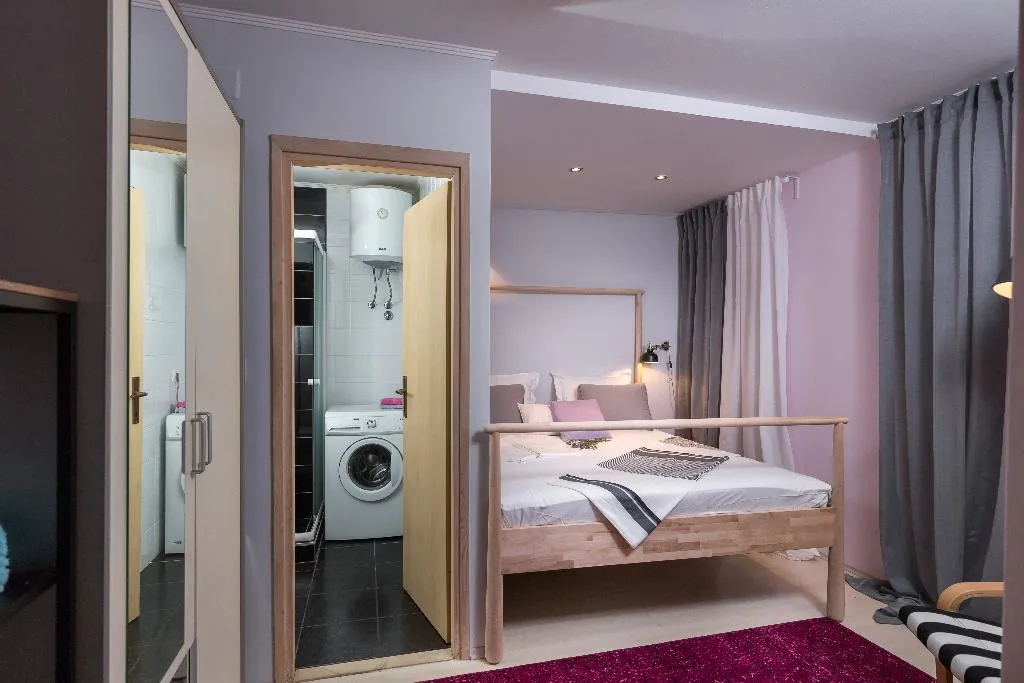APARTMENT WITH TERRACE Room, Apartments BoNlux, Dubrovnik