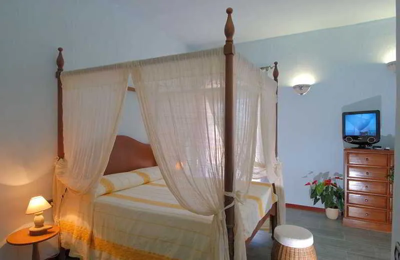 Room, Le Sirene, Olbia
