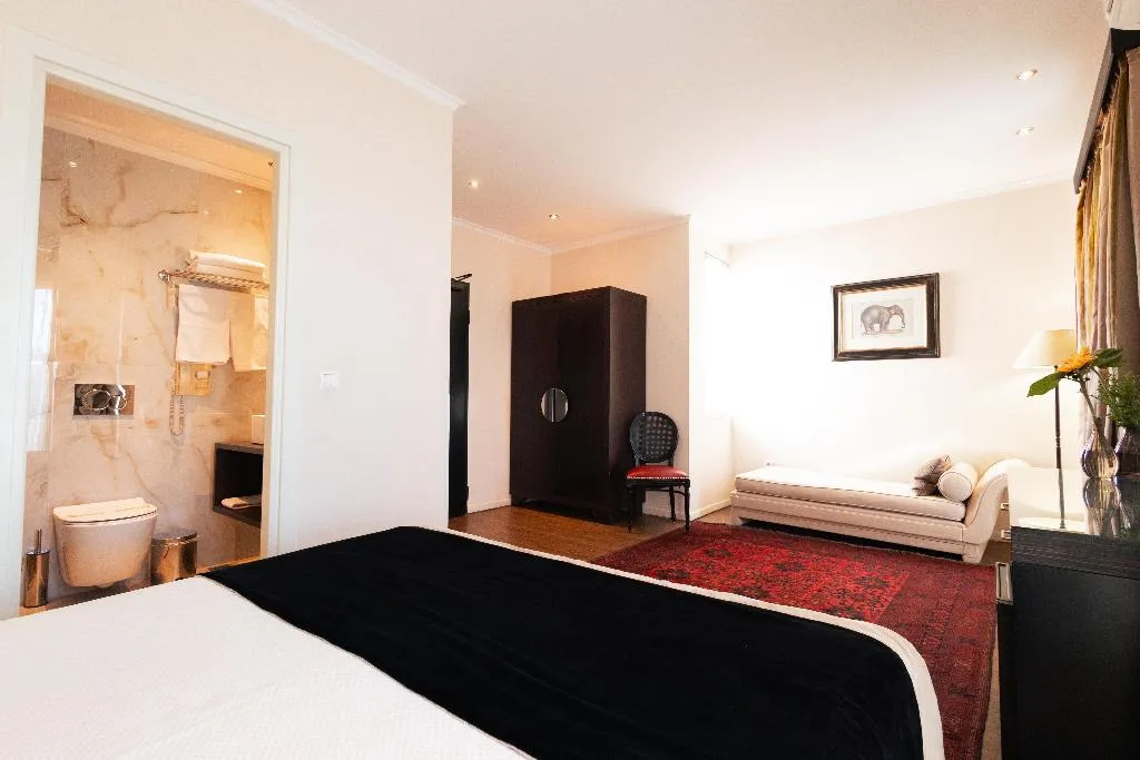 DOUBLE NON SMOKING Room, Best Western Plus Embassy Hotel, Athens