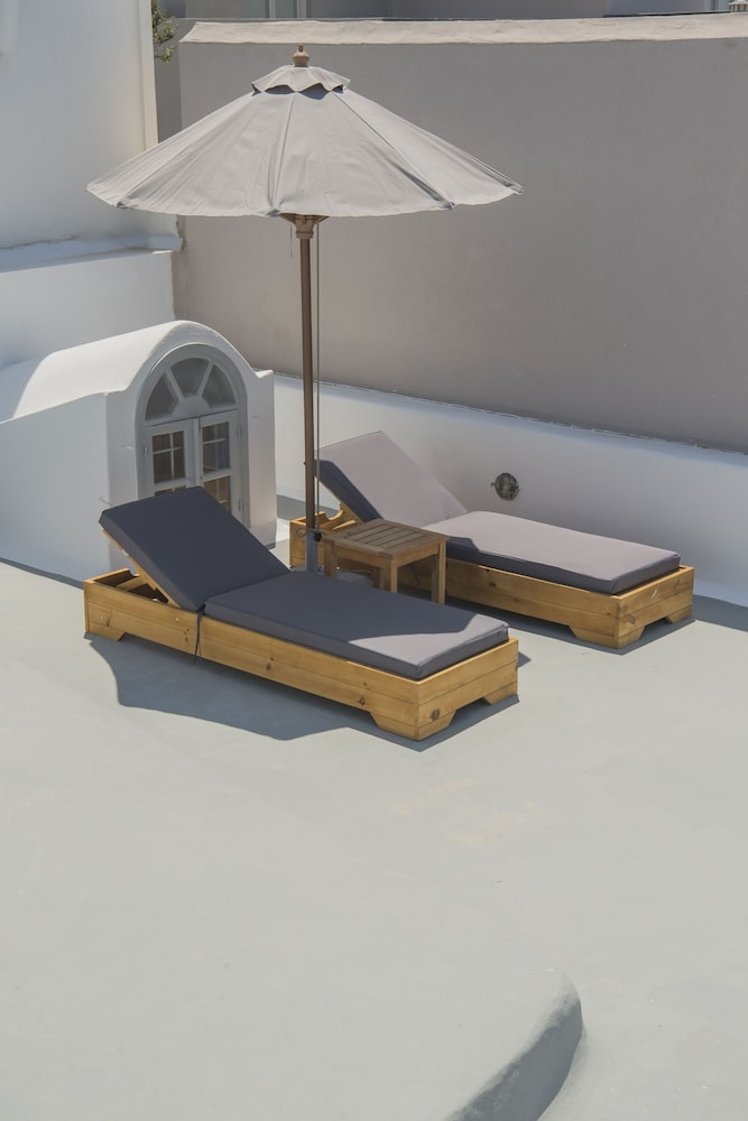 Aqua Serenity Santorini Luxury Suites, Santorini
