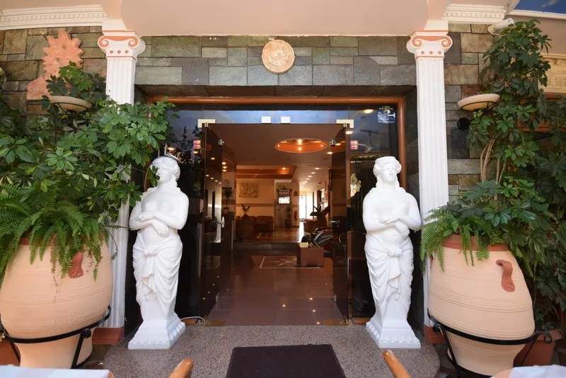 Lobby, Gouvia, Corfu