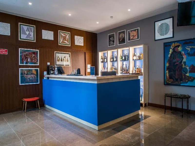 Bar, The Editory Artist Baixa Hotel, Porto