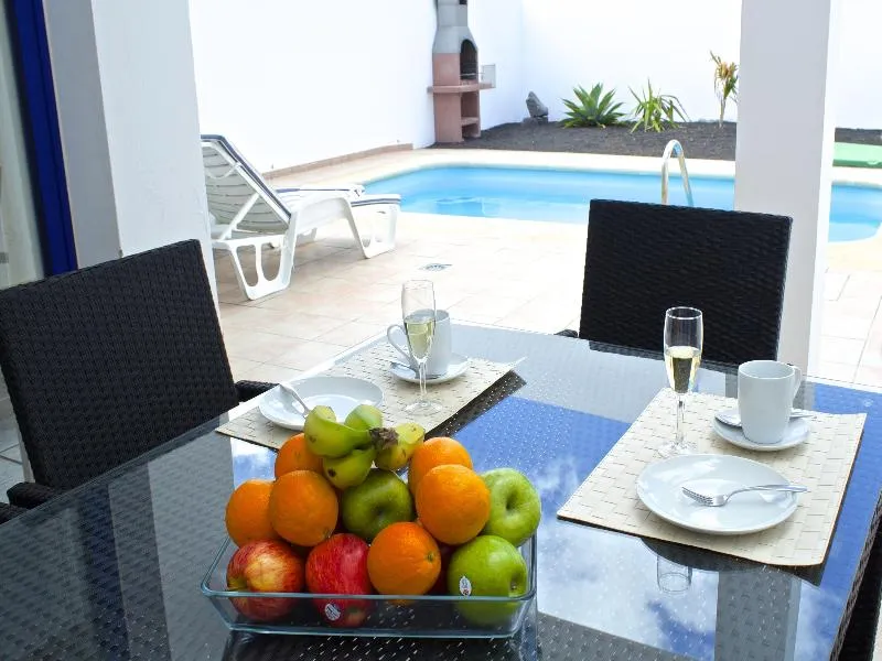 Pool, Villas Puerto Rubicon, Lanzarote