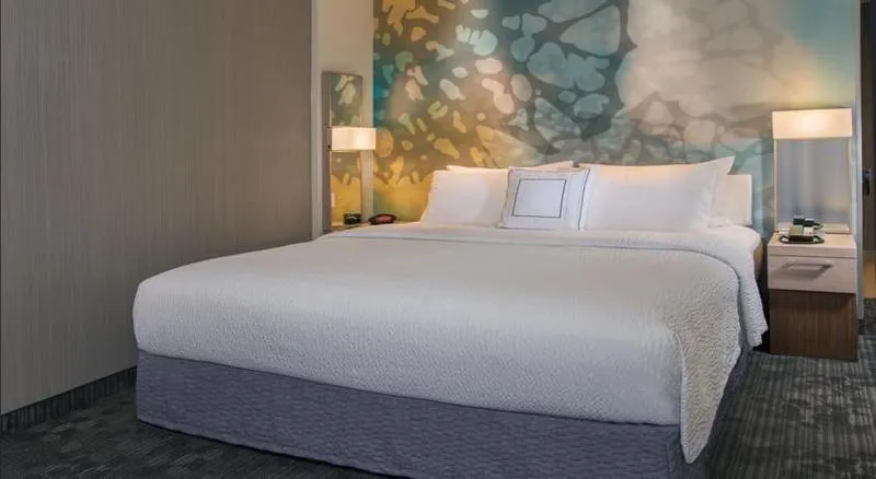 SINGLE STANDARD Room, Rove Downtown Dubai, Dubai