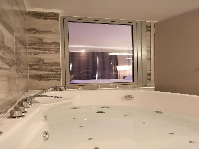 SUITE LUXURY SEA VIEW Room, Georgioupolis Beach Hotel, Crete