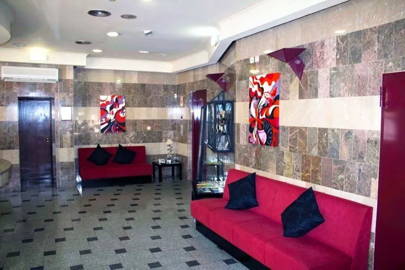 Lobby, Aranguês, Lisbon