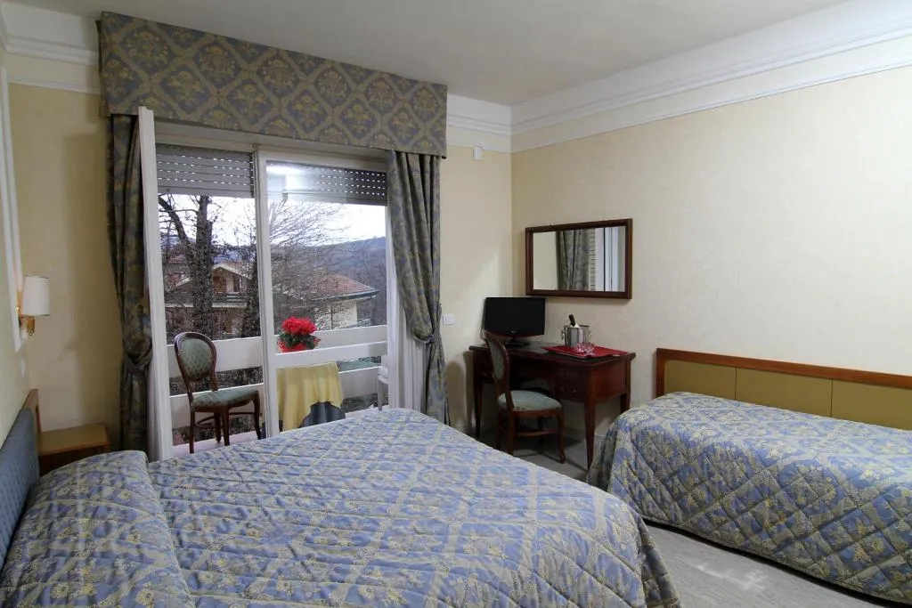 TRIPLE STANDARD Room, Mondial Park Hotel, Rome