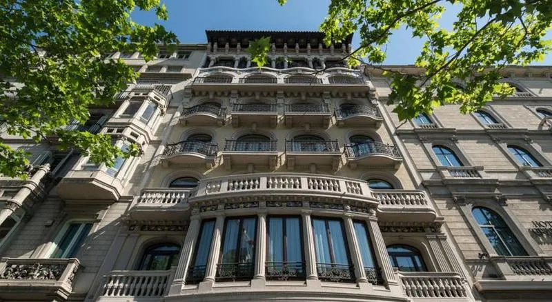 General view, Catalonia Passeig de Gracia, Barcelona