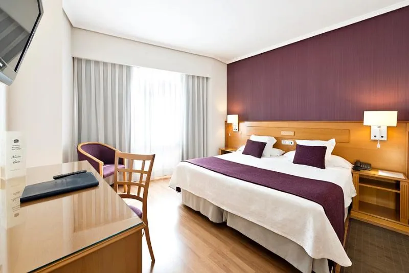 Room, Trafalgar, Madrid