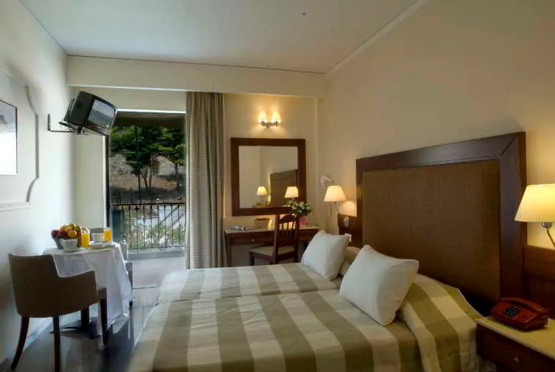 Room, John & George, Athens