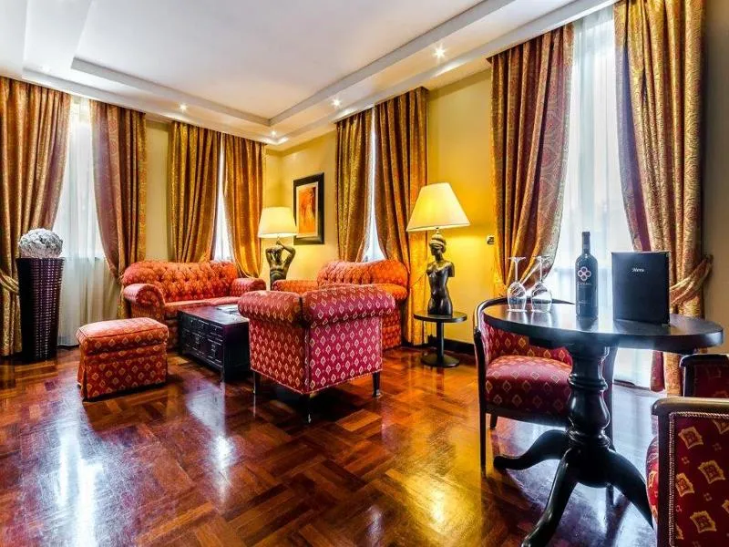 SUITE STANDARD Room, Silver, Milan