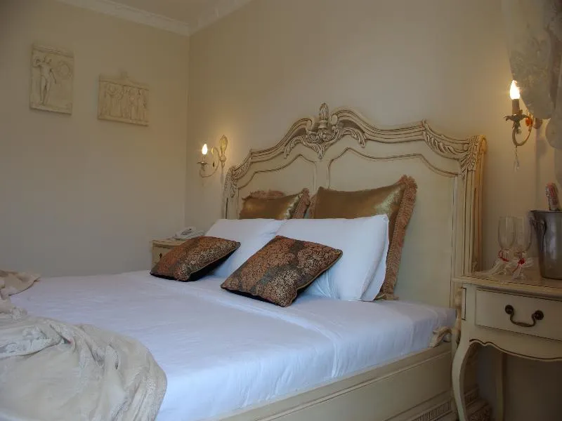 Room, Parthenon Art Hotel, Thessaloniki