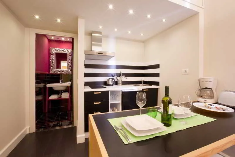 Room, Sorrento Apartments, Naples