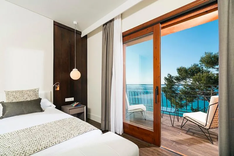 SINGLE SEA VIEW Room, Santa Marta, Costa Brava