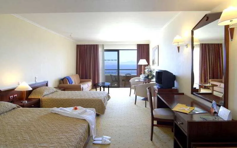 Room, Kipriotis Maris Suites, Kos