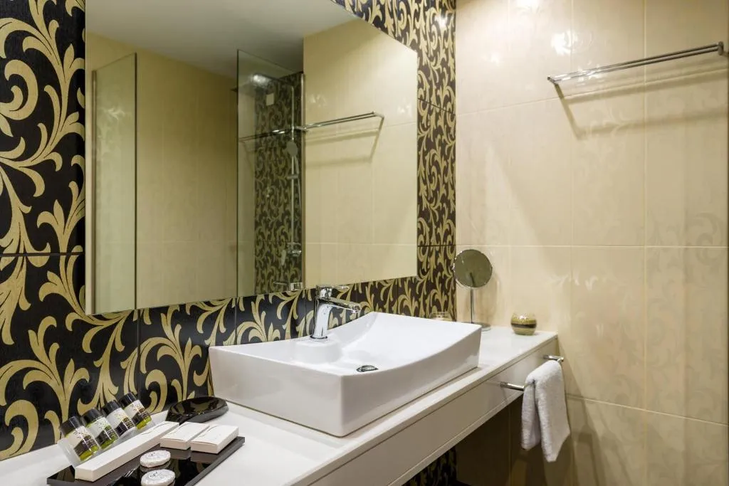 TRIPLE DELUXE Room, Lagaria Hotel, Thessaloniki