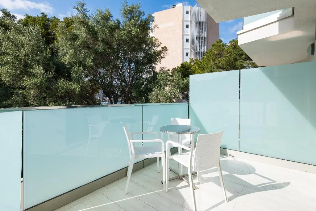 APARTMENT CAPACITY 4 Room, Leonardo Royal Hotel Mallorca, Majorca