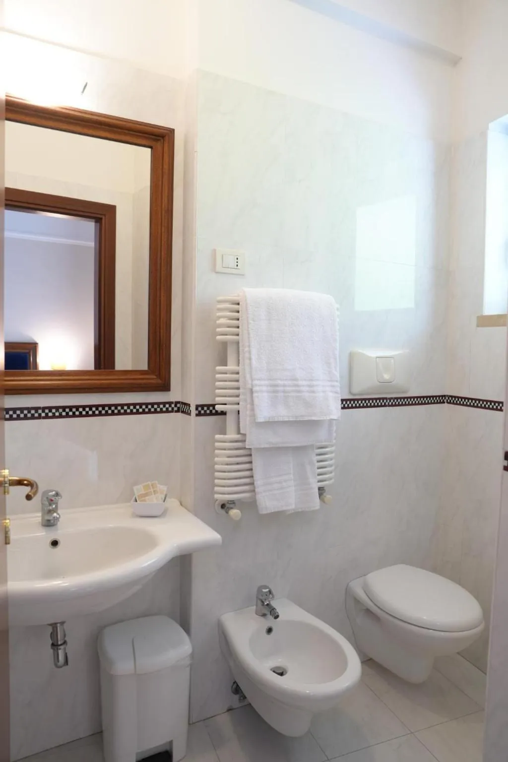 Double or Twin STANDARD Room, Mondial Park Hotel, Rome