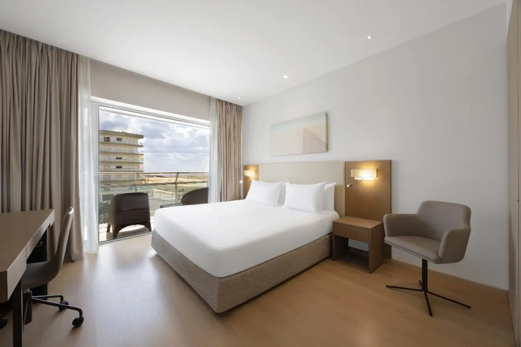 Double or Twin STANDARD Room, Eurostars Oasis Plaza, Porto