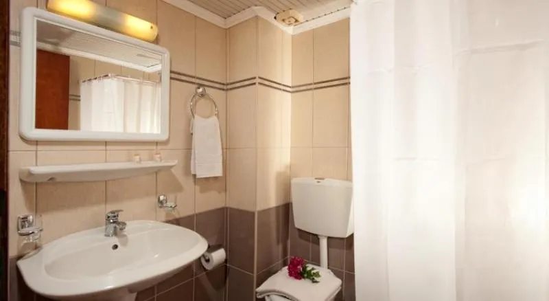 Double or Twin STANDARD Room, Malia Mare, Crete