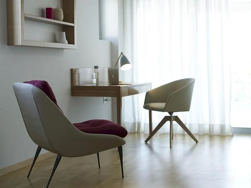 Room, Scale Suites, Athens