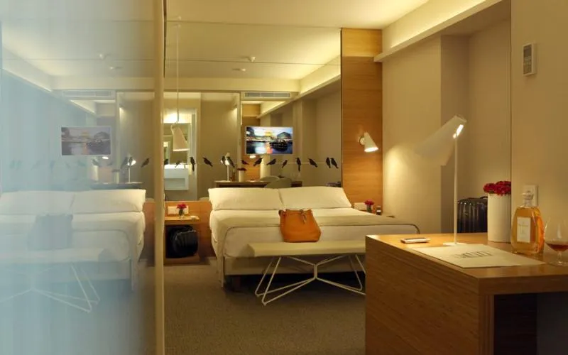 DOUBLE SUPERIOR Room, Park Hotel Barcelona, Barcelona