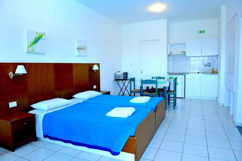 APARTMENT SEA VIEW Room, Mirabella Apartments, Crete