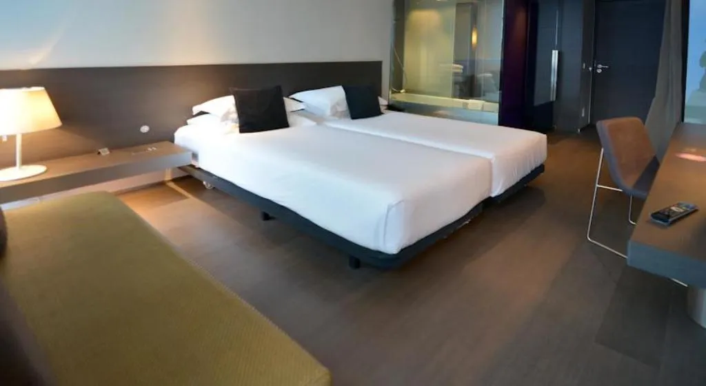 DOUBLE STANDARD Room, Soho, Barcelona