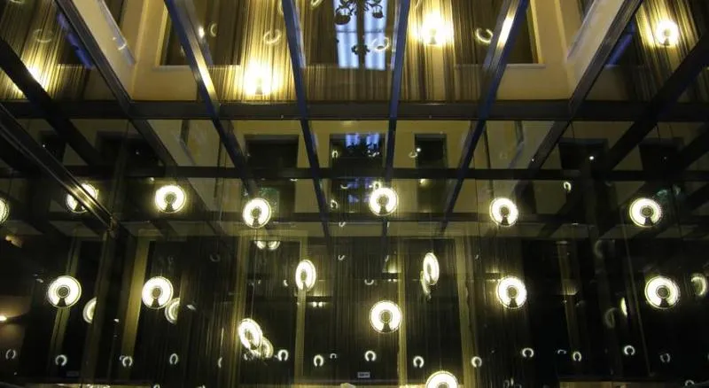 Lobby, Radisson Blu Madrid Prado, Madrid