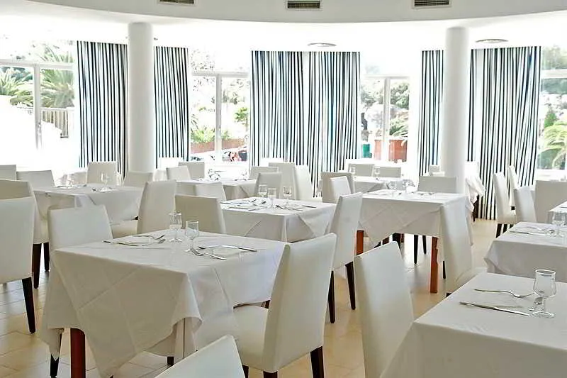 Restaurant, Hotel Playa Santandria, Menorca