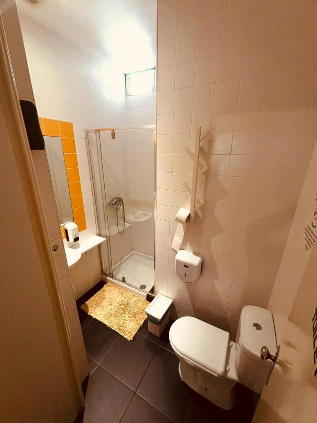 General view, O2 Hostel, Porto
