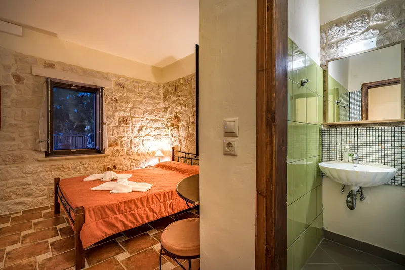 Room, Dante's Maisonettes, Zante