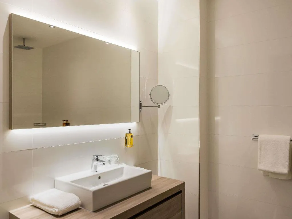 APARTMENT TWO BEDROOMS Room, Aparthotel Adagio Amsterdam City South, Amsterdam