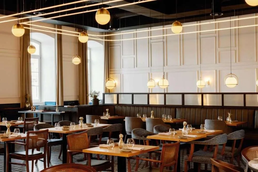 Restaurant, The Editory Riverside Santa Apolonia Hotel, Lisbon