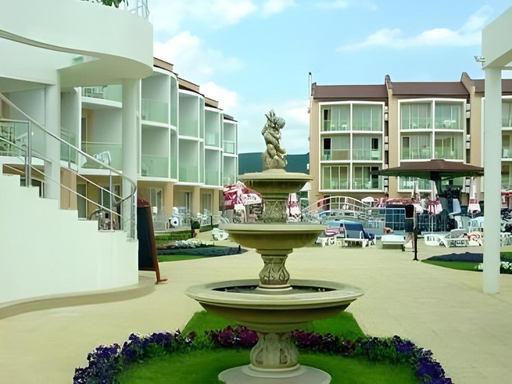 Sun City Hotel, Bourgas