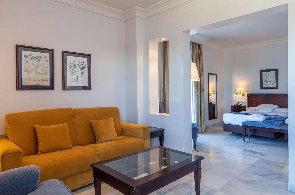 Room, Duque de Najera, Costa De La Luz
