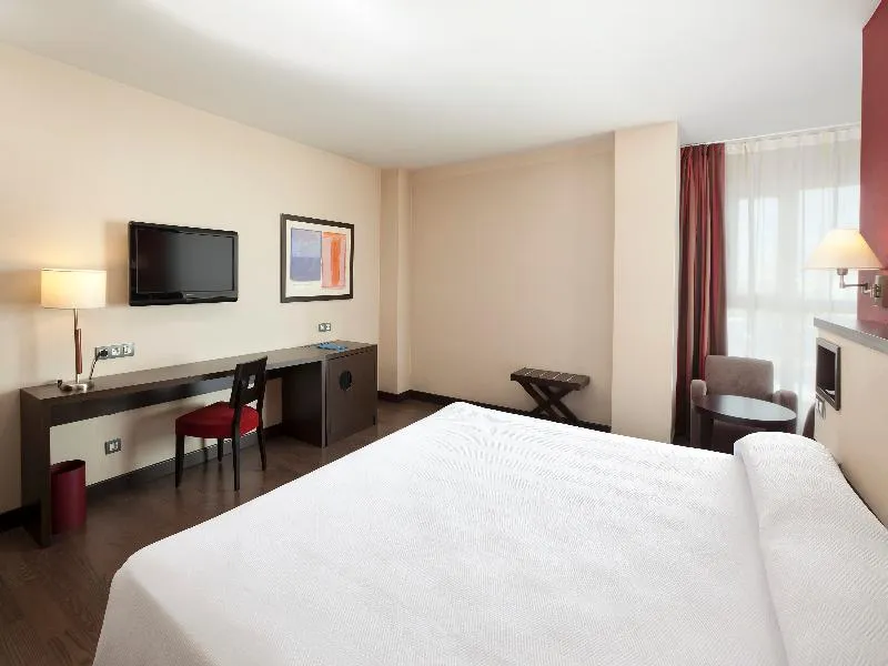 SUITE STANDARD Room, NH Parla, Madrid
